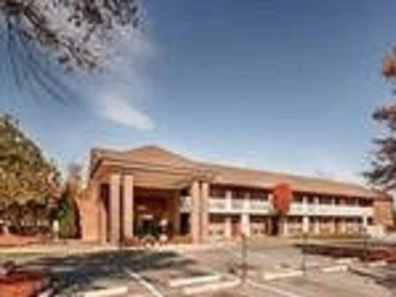Days Inn By Wyndham Doswell \/ Kings Dominion Area Exterior photo